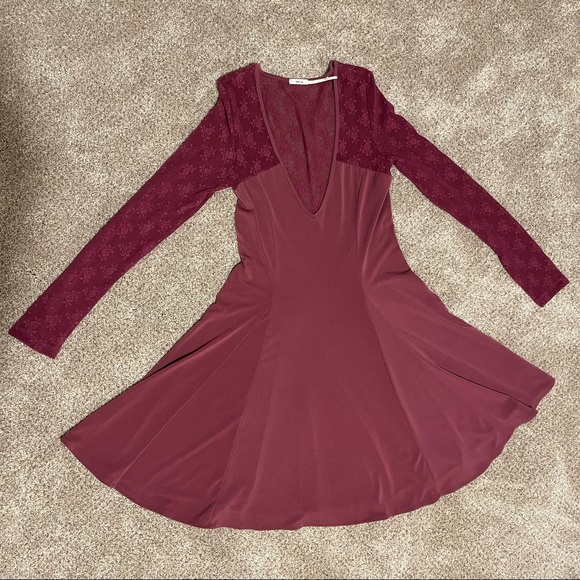 Kimchi Blue Wine Red Lace Dress - Picture 1 of 4